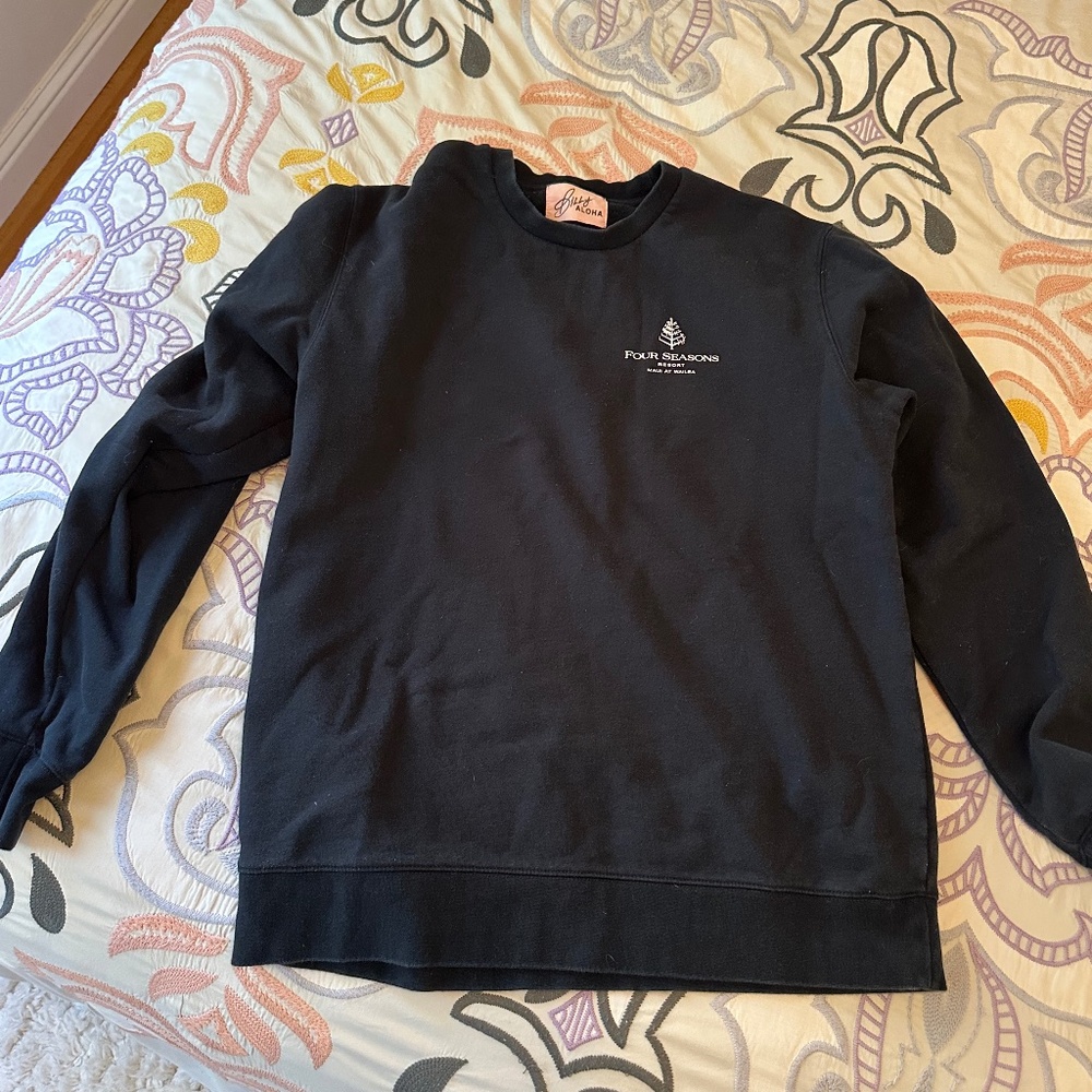 Four Season Wailea sweatshirt